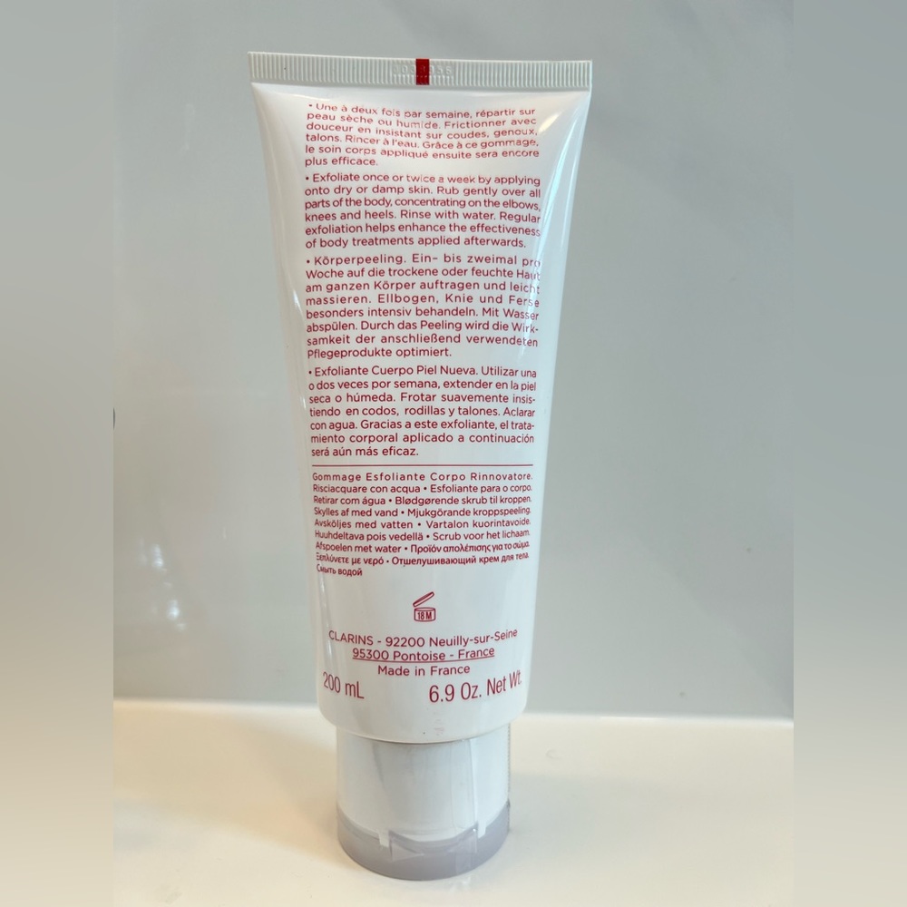 Exfoliating Body Scrub - Picture 3 of 4